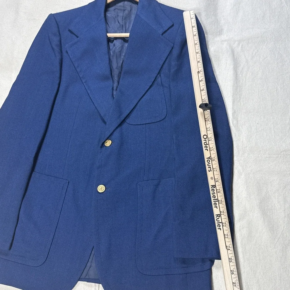 Stanley Blacker Blazer Mens 36L Navy Blue Gold Metal Buttons Red Lining
